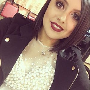 Meet your Posher, Ana